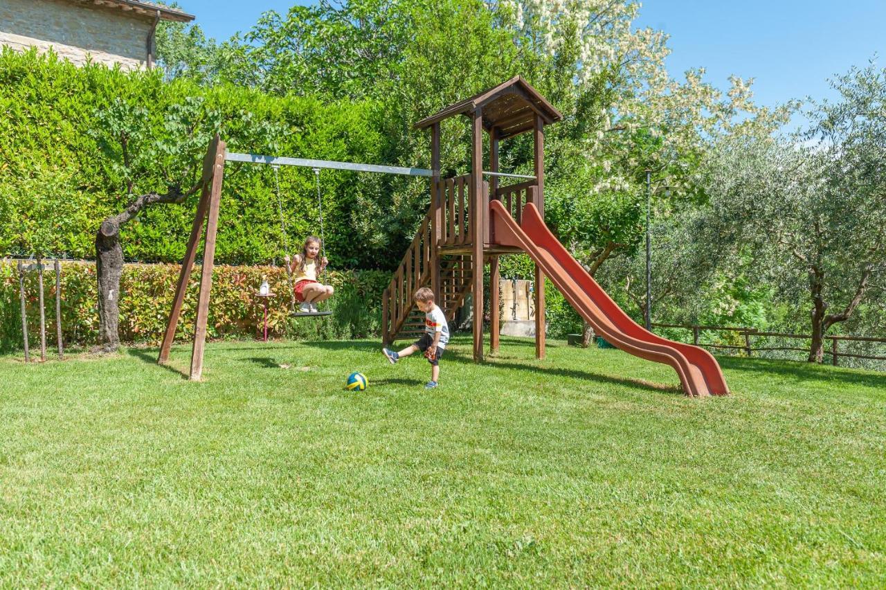 Agriturismo Le Dolci Colline Valfabbrica Bagian luar foto